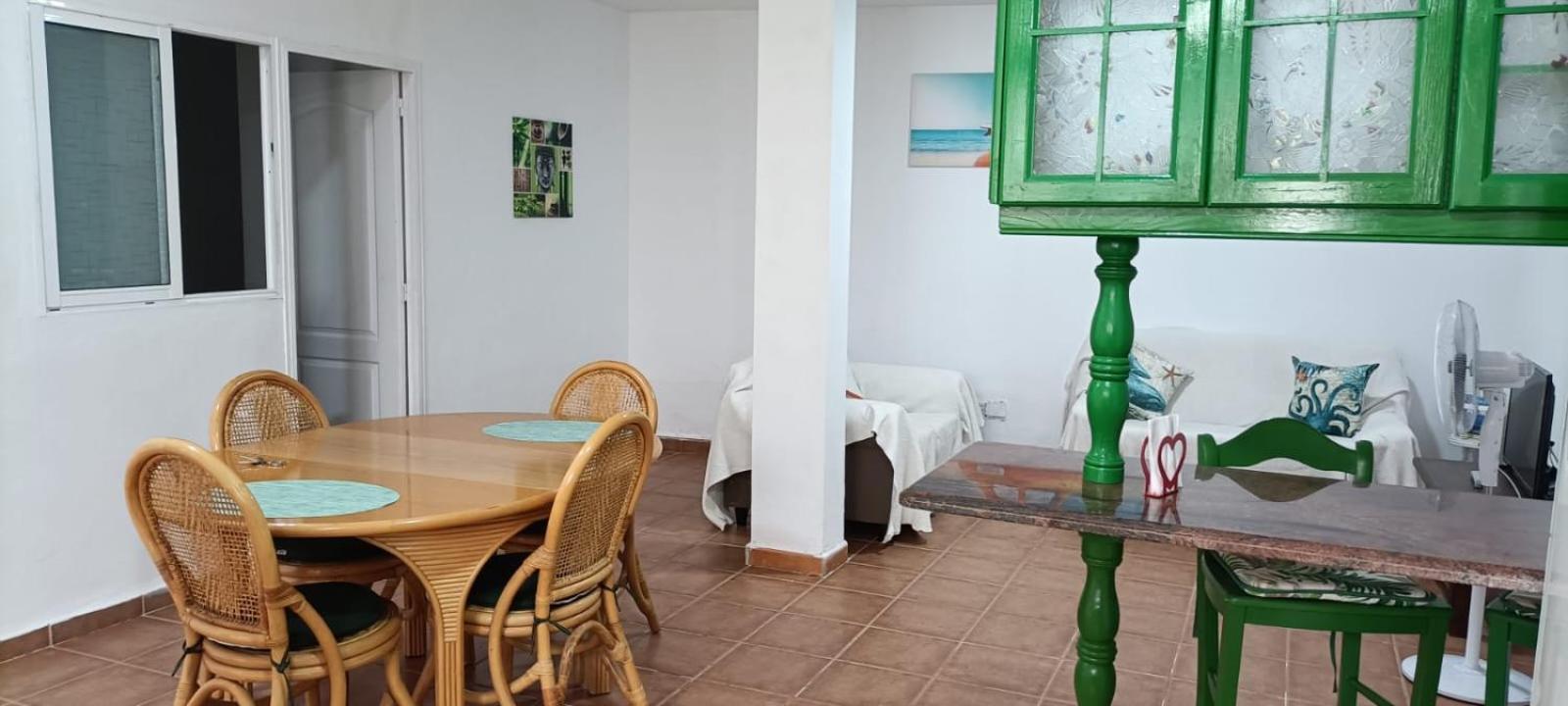 Habitacion Matrimonial En Un Bajo Bano Compartido Areas Compartidas Abades  المظهر الخارجي الصورة